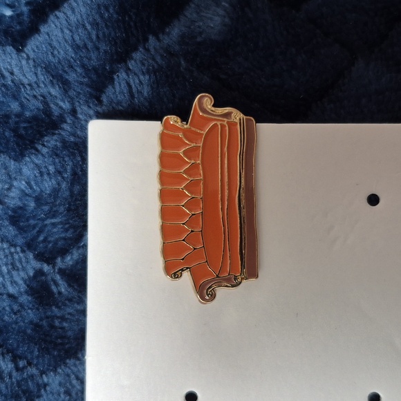 2/$20 Friends Themed Enamel Pin Set! Brand New! - Picture 6 of 7